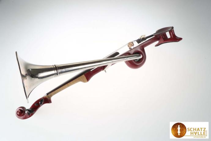 Strohgeige – ein außergewöhnliches, seltenes Instrument