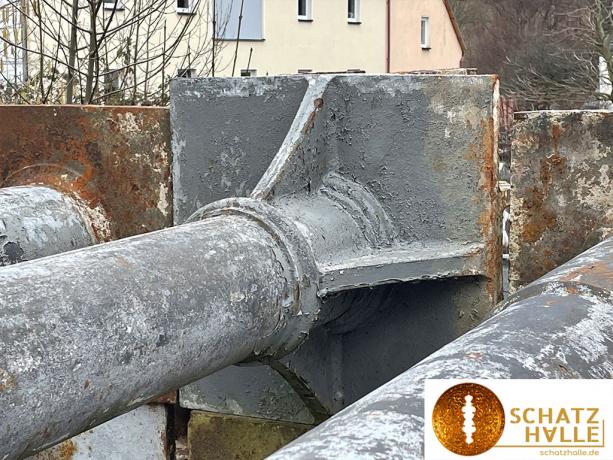 AKTIONSPREIS: 17 Gusseisen Industriesäulen, Gusssäule Antik Fabrik - 3,54m Höhe, schmaler Schaft