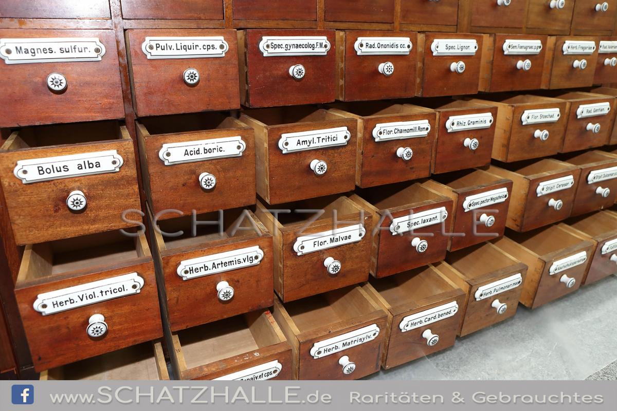 Original antike Ladeneinrichtung alte APOTHEKE Apothekerschrank